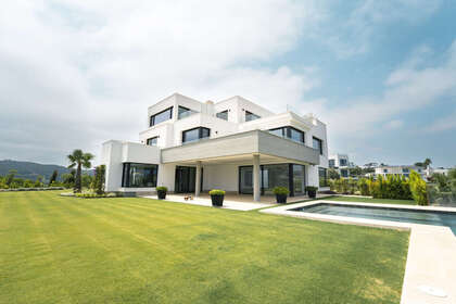 Таунхаус Продажа в Sotogrande, Cádiz. 