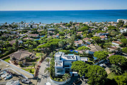 Таунхаус Продажа в Marbella, Málaga. 