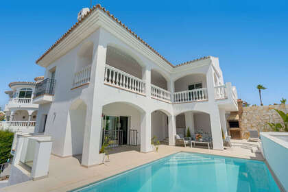 Таунхаус Продажа в Mijas, Málaga. 