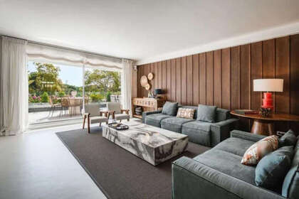 Апартаменты Продажа в Puerto Banús, Marbella, Málaga. 