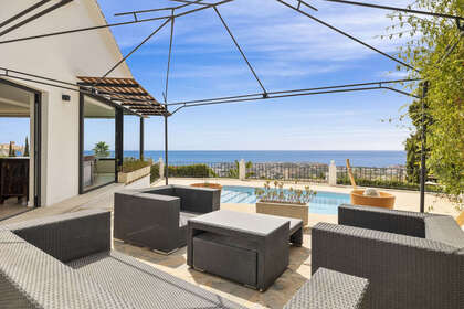 Таунхаус Продажа в Benalmádena, Málaga. 