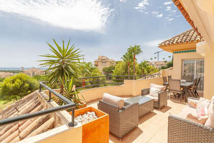 Апартаменты Продажа в Elviria, Marbella, Málaga. 