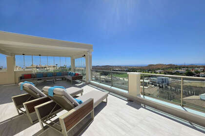 Penthouse for sale in Cerros Del Lago, Marbella, Málaga. 