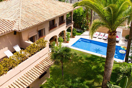 Maison de ville vendre en Los monteros, Marbella, Málaga. 