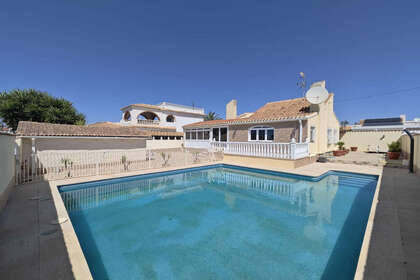 Maison de ville vendre en Orihuela-Costa, Alicante. 