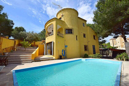 Cluster house for sale in Orihuela-Costa, Alicante. 