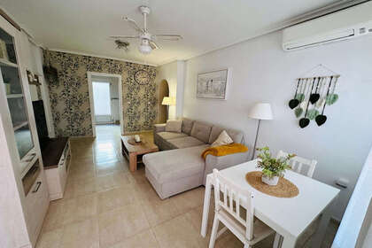 Cluster house for sale in Los Altos, Torrevieja, Alicante. 