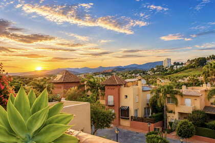 House for sale in Puerto Banús, Málaga. 
