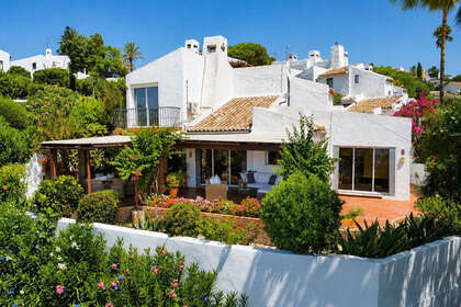 Cluster house for sale in Casares, Málaga. 