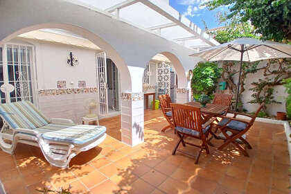 House for sale in Fuengirola, Málaga. 