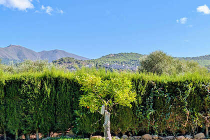 Cluster house for sale in Monda, Málaga. 