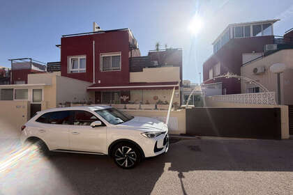 House for sale in Alicante/Alacant. 