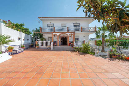 Rijtjeshuizen verkoop in Torremolinos, Málaga. 