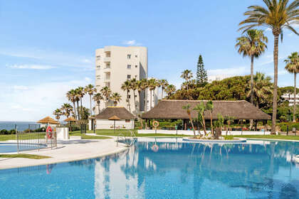 Appartementen verkoop in Calahonda, Mijas, Málaga. 
