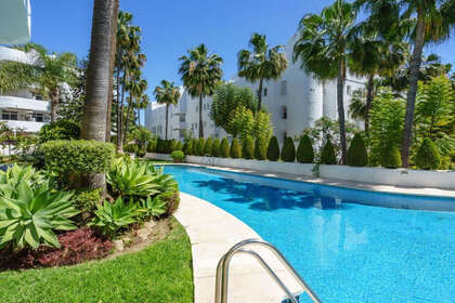 Appartementen verkoop in Puerto Banús, Marbella, Málaga. 