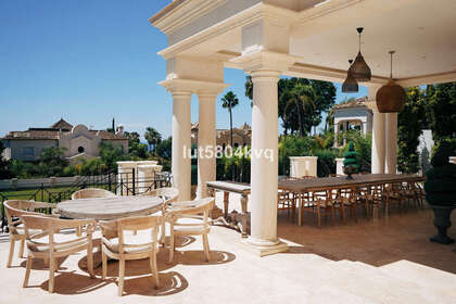 Řadový dům na prodej v Sierra Blanca, Marbella, Málaga. 