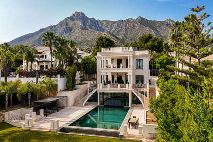 Řadový dům na prodej v Sierra Blanca, Marbella, Málaga. 
