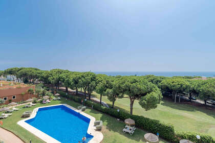 Penthous na prodej v Puerto de Cabopino, Marbella, Málaga. 