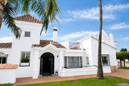 Дом Продажа в Riviera Del Sol, Marbella, Málaga. 