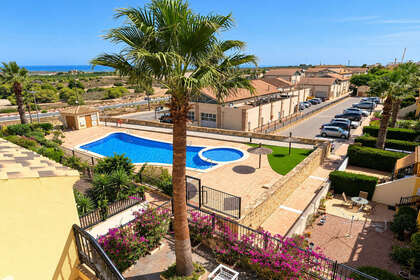 Апартаменты Продажа в Algorfa, Alicante. 
