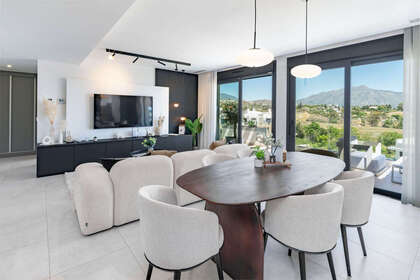 Penthouse for sale in Puerto Banús, Marbella, Málaga. 