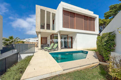 Haus zu verkaufen in Puerto Banús, Marbella, Málaga. 