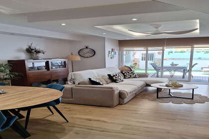Haus zu verkaufen in Marbella, Málaga. 