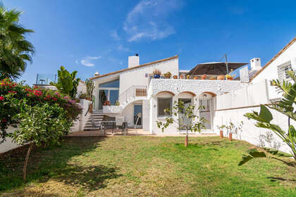 Haus zu verkaufen in Estepona, Málaga. 