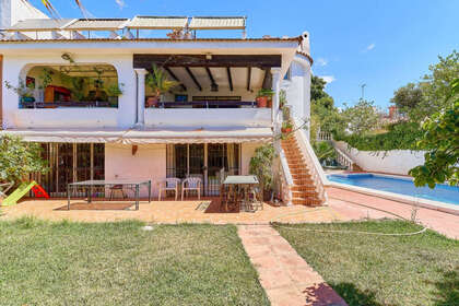 Casa Cluster venda em Marbella, Málaga. 