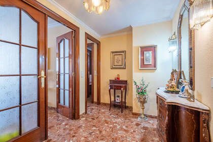 Apartamento venda em C/ Victoria, Málaga. 