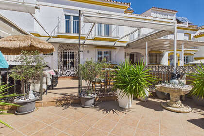Дом Продажа в Estepona, Málaga. 