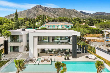 Таунхаус Продажа в Nagüeles, Marbella, Málaga. 