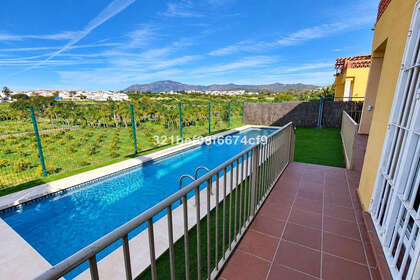 Дом Продажа в Cancelada, Estepona, Málaga. 