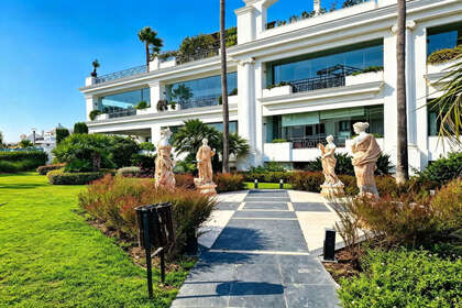 Apartment for sale in Estepona, Málaga. 