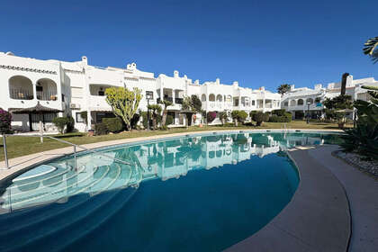 Дом Продажа в Estepona, Málaga. 