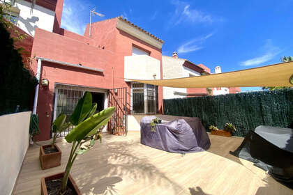 Дом Продажа в Estepona, Málaga. 