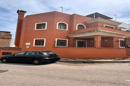 Дом Продажа в Cancelada, Estepona, Málaga. 