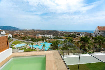 Apartment for sale in Calanova Golf, Mijas, Málaga. 