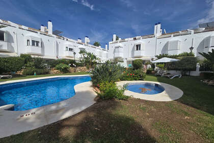 Maison de ville vendre en Nagüeles, Marbella, Málaga. 