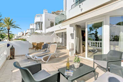 Apartment for sale in Elviria, Marbella, Málaga. 