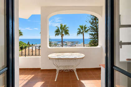 Apartment for sale in Puerto de Cabopino, Marbella, Málaga. 