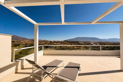 Maison de ville vendre en La Cala Golf, Mijas, Málaga. 