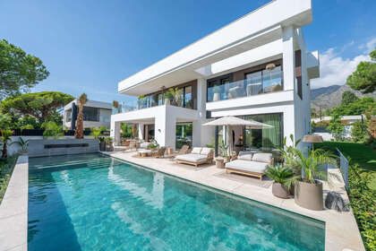 Casa Cluster venda em Nagüeles, Marbella, Málaga. 