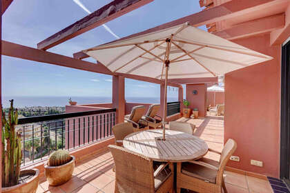 Penthouses verkoop in Calahonda, Mijas, Málaga. 
