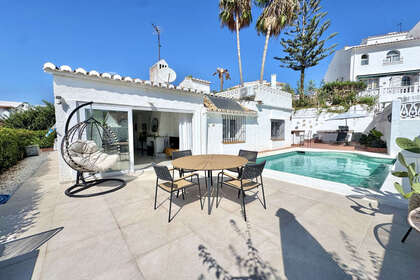 Klynge huse til salg i Calahonda, Mijas, Málaga. 