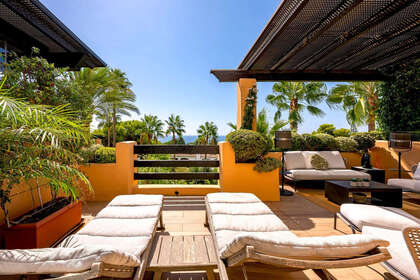 Penthouse for sale in Puerto Banús, Marbella, Málaga. 