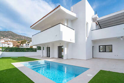 Cluster house for sale in Mijas, Málaga. 