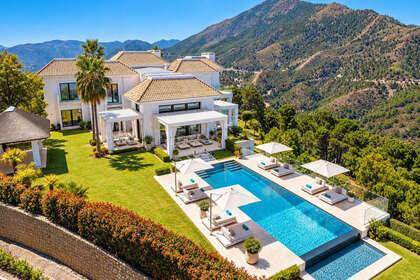 Cluster house for sale in La Zagaleta, Marbella, Málaga. 