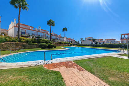 House for sale in Puerto de Cabopino, Marbella, Málaga. 