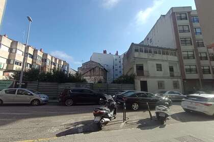 Здание Продажа в Calvario, Vigo, Pontevedra. 